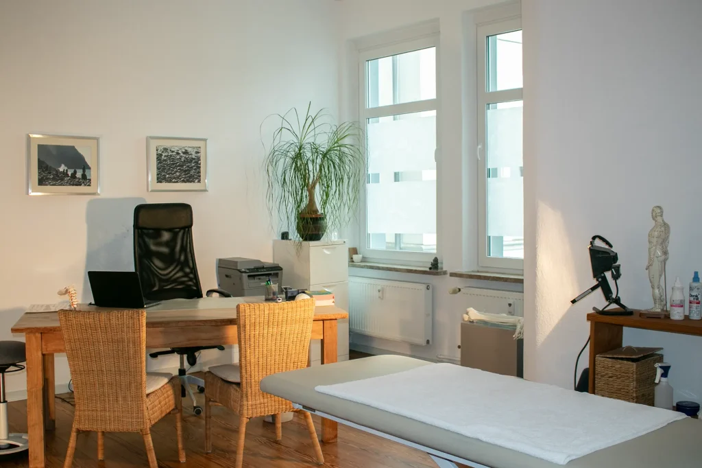 _Osteopathie-Naturheilverfahren-Braunschweig4747-(3)-201